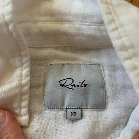 Rails 100% Cotton White Button Down with Neon Detail Size XS - Picture 4 of 9